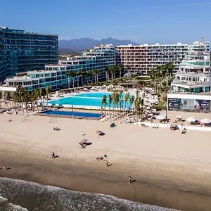 Brand New Aria Ocean 501 By Kivoya Apartamento